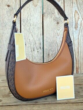 NWT Michael Kors Preston MK Logo Pebbled Leather Hobo Shoulder Handbag